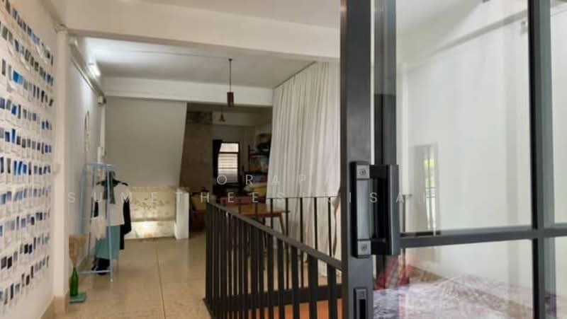 3-BR Townhouse, Bangkok, Thung Wat Don, Sathon, Bangkok, 3 Bedrooms, 300 sqm, Townhouse For Sale, by Orapa Sumetheesirisakul, 500243101 - DDproperty.com