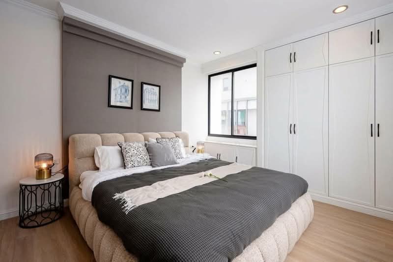 Las Colinas, Bangkok, Sukhumvit 21 Road, Khlongtoei Nua, Watthana, Bangkok, 3 Bedrooms, 240 sqm, Condo For Sale, by Nopatorn Prem-udom, 500243137 - DDproperty.com