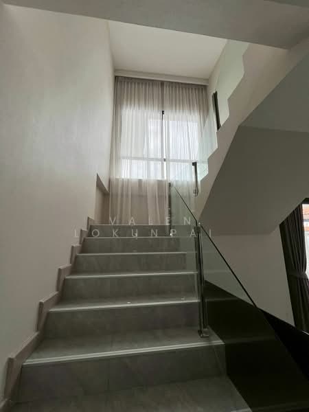 undefined, Chon Buri (Pattaya), Nong Pru, Bang Lamung (Pattaya), Chon Buri (Pattaya), 5 Bedrooms, 266 sqm, Single Detached House For Sale, by Valen Lokunpai , 500243151 - DDproperty.com