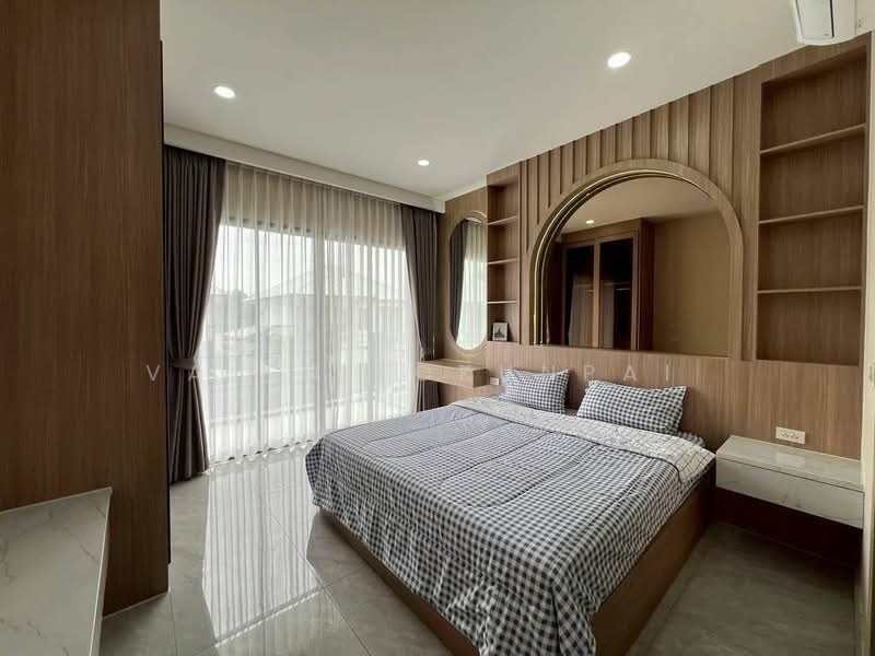 undefined, Chon Buri (Pattaya), Nong Pru, Bang Lamung (Pattaya), Chon Buri (Pattaya), 5 Bedrooms, 266 sqm, Single Detached House For Sale, by Valen Lokunpai , 500243151 - DDproperty.com