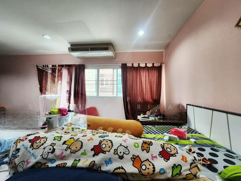 ทาวน์เฮ้าส์ 4-ห้องนอน, กรุงเทพ, สามเสนใน, พญาไท, กรุงเทพ, 226 ตร.ม., ทาวน์เฮ้าส์ ขาย, โดย Orapa Sumetheesirisakul, 500243156 - DDproperty.com