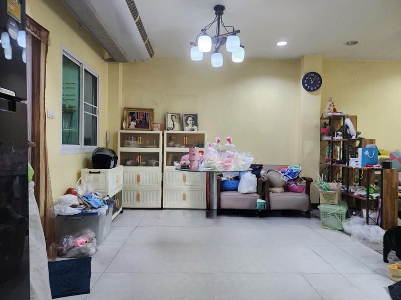 ทาวน์เฮ้าส์ 4-ห้องนอน, กรุงเทพ, สามเสนใน, พญาไท, กรุงเทพ, 226 ตร.ม., ทาวน์เฮ้าส์ ขาย, โดย Orapa Sumetheesirisakul, 500243156 - DDproperty.com