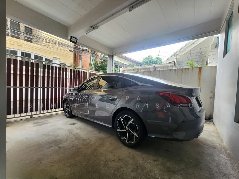 4-BR Townhouse, Bangkok, Samsen Nai, Phaya Thai, Bangkok, 4 Bedrooms, 226 sqm, Townhouse For Sale, by Orapa Sumetheesirisakul, 500243156 - DDproperty.com