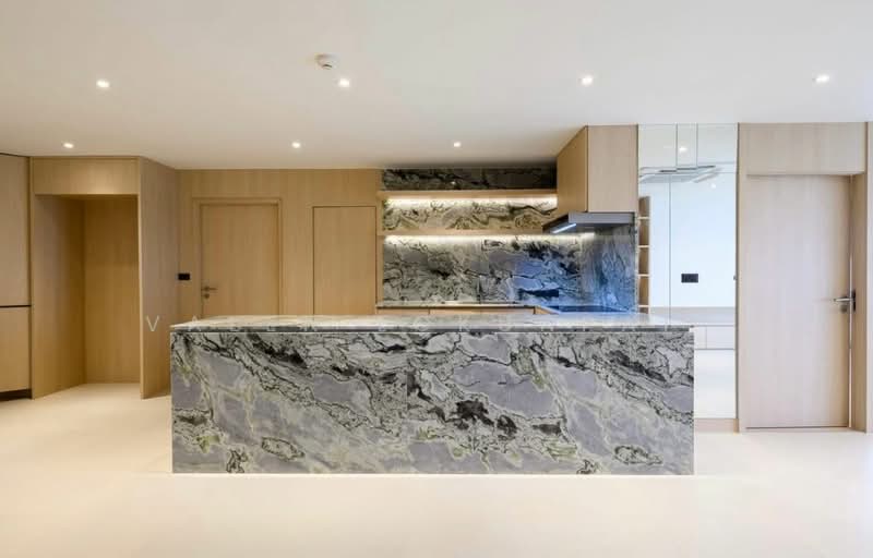 Jomtien Plaza Condotel, Chon Buri (Pattaya), 406 261 Village No. 12, Nong Pru, Bang Lamung (Pattaya), Chon Buri (Pattaya), 3 Bedrooms, 151 sqm, Condo For Sale, by Valen Lokunpai , 500243157 - DDproperty.com