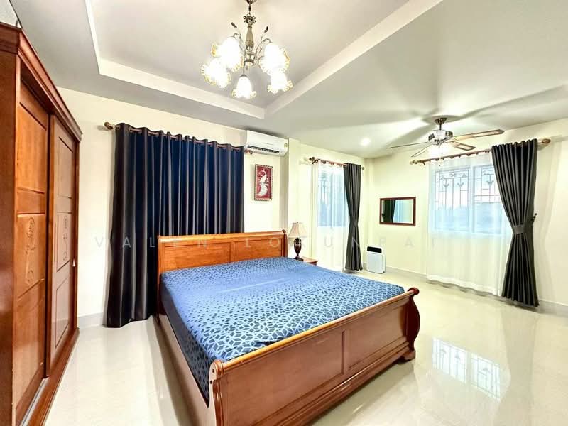 5-BR House, Chon Buri (Pattaya), Nong Pru, Bang Lamung (Pattaya), Chon Buri (Pattaya), 5 Bedrooms, 377 sqm, Single Detached House For Sale, by Valen Lokunpai , 500243168 - DDproperty.com