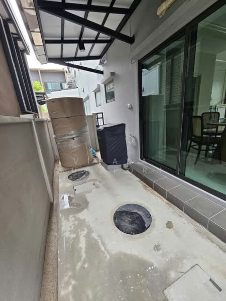Baan Klang Muang Rama 9-Krungthep Kreetha, Bangkok, Soi Kanchanaphisek 23, Saphan Sung, Saphan Sung, Bangkok, 3 Bedrooms, 152 sqm, Townhouse For Rent, by Vipada Supaporn, 500243169 - DDproperty.com