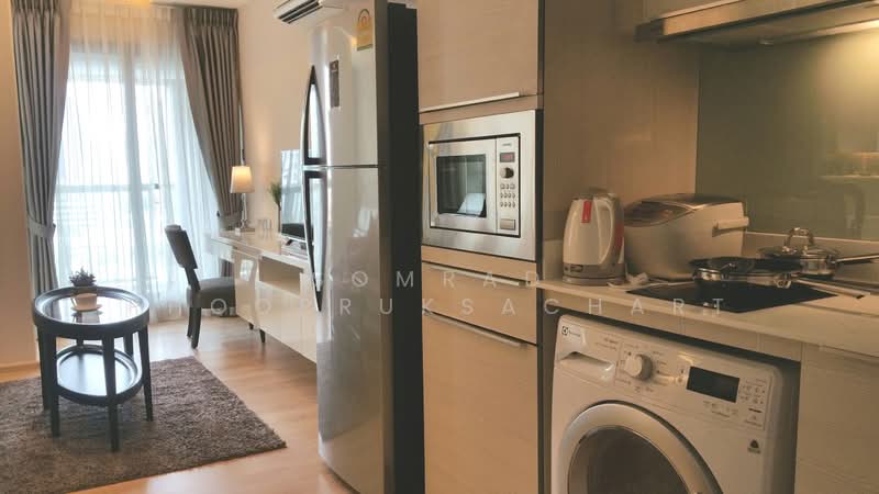 H Sukhumvit 43, Bangkok, 28 Sukhumvit 34 Road, Khlong Tan Nua, Watthana, Bangkok, 1 Bedroom, 41 sqm, Condo For Rent, by Somrad Phoopruksachart, 500243172 - DDproperty.com