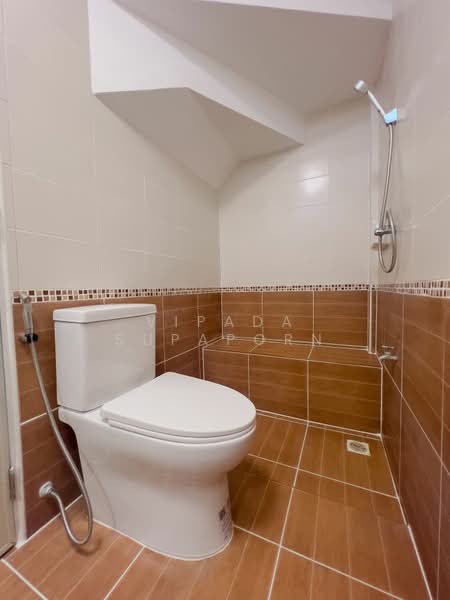 undefined, Bangkok, Bang Chun, Khlong Sam Wa, Bangkok, 3 Bedrooms, 120 sqm, Townhouse For Sale, by Vipada Supaporn, 500243201 - DDproperty.com