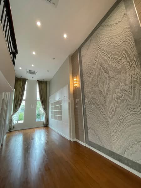 Baan Klang Krung Thonglor : บ้านกลางกรุงทองหล่อ, กรุงเทพ, 55 ซอยสุขุมวิท 55, คลองตันเหนือ, วัฒนา, กรุงเทพ, 350 ตร.ม., ทาวน์เฮ้าส์ ขาย, โดย Orapa Sumetheesirisakul, 500243202 - DDproperty.com