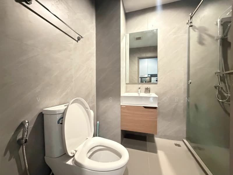 IDEO Sukhumvit Rama 4, Bangkok, Soi Sukhumvit 44, Sukhumvit Road, Phra Kanong, Khlong Toei, Bangkok, 1 Bedroom, 30 sqm, Condo For Rent, by Vipada Supaporn, 500243209 - DDproperty.com