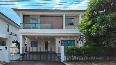 ขาย - Centro Onnut-Suvarnabhumi : เซนโทร อ่อนนุช-สุวรรณภูมิ, สมุทรปราการ