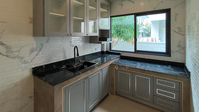 Centro Onnut-Suvarnabhumi, Samut Prakan, Soi Gingkaew 37, Rachathewa, Bang Plee, Samut Prakan, 4 Bedrooms, 190 sqm, Single Detached House For Sale, by วัชราทรัพย์ ภูปภาดล, 500243211 - DDproperty.com