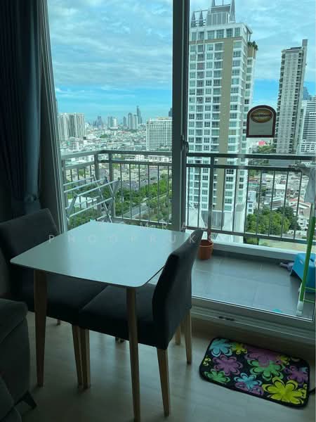 Supalai Lite Ratchada-Naradhiwas, Bangkok, Ratchadaphisek Road, Chong Nonsi, Yan Nawa, Bangkok, 1 Bedroom, 47 sqm, Condo For Sale, by Somrad Phoopruksachart, 500243220 - DDproperty.com