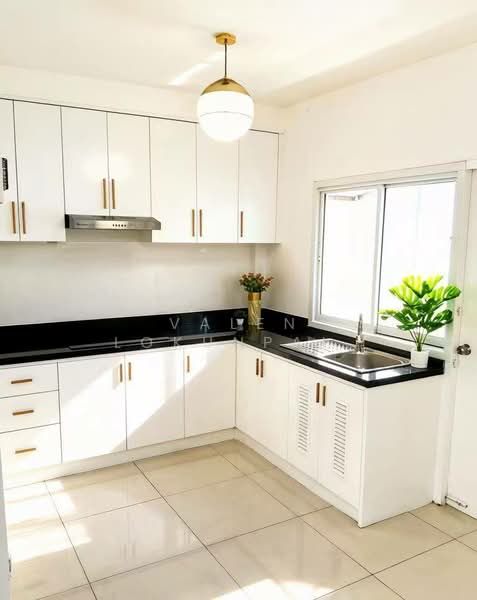 undefined, Chon Buri (Pattaya), Nong Pru, Bang Lamung (Pattaya), Chon Buri (Pattaya), 3 Bedrooms, 170 sqm, Single Detached House For Sale, by Valen Lokunpai , 500243249 - DDproperty.com