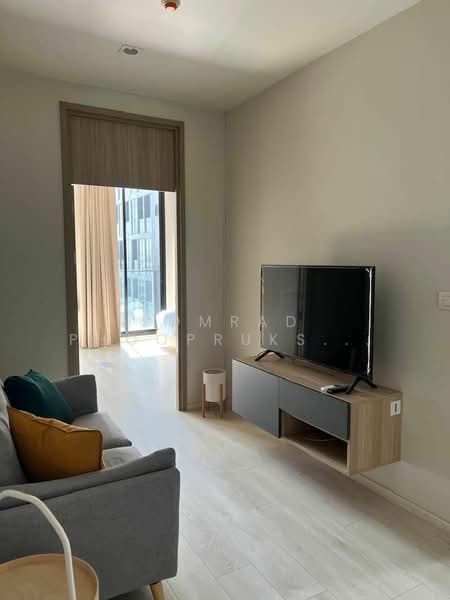 Noble Ploenchit, Bangkok, 1035 Ploenchit  Road, Lumphini, Pathum Wan, Bangkok, 1 Bedroom, 50 sqm, Condo For Rent, by Somrad Phoopruksachart, 500243251 - DDproperty.com