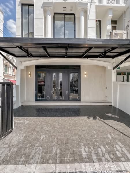 Baan Klang Muang Rama 9 - Ladprao, Bangkok, Soi Ladprao 88, Wang Thonglang, Wang Thonglang, Bangkok, 4 Bedrooms, 260 sqm, Townhouse For Sale, by Eastblue Horizon, 500243254 - DDproperty.com