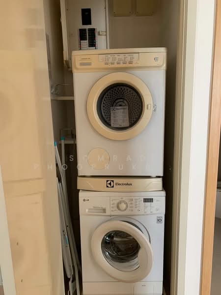 39 by Sansiri, Bangkok, 11 Sukhumvit Road, Khlong Tan Nua, Watthana, Bangkok, 2 Bedrooms, 80 sqm, Condo For Rent, by Somrad Phoopruksachart, 500243255 - DDproperty.com