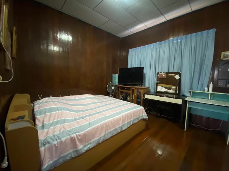 5-BR House, Chon Buri (Pattaya), Nong Pru, Bang Lamung (Pattaya), Chon Buri (Pattaya), 5 Bedrooms, 700 sqm, Single Detached House For Sale, by Valen Lokunpai , 500243273 - DDproperty.com