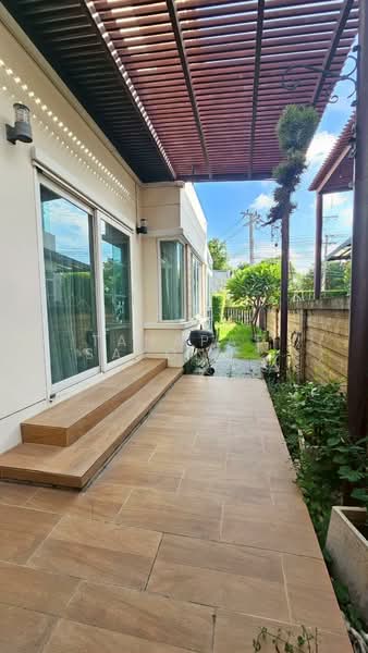 undefined, Bangkok, Dok Mai, Prawet, Bangkok, 3 Bedrooms, 239 sqm, Single Detached House For Sale, by Tanapat Sakonsontised, 500243274 - DDproperty.com