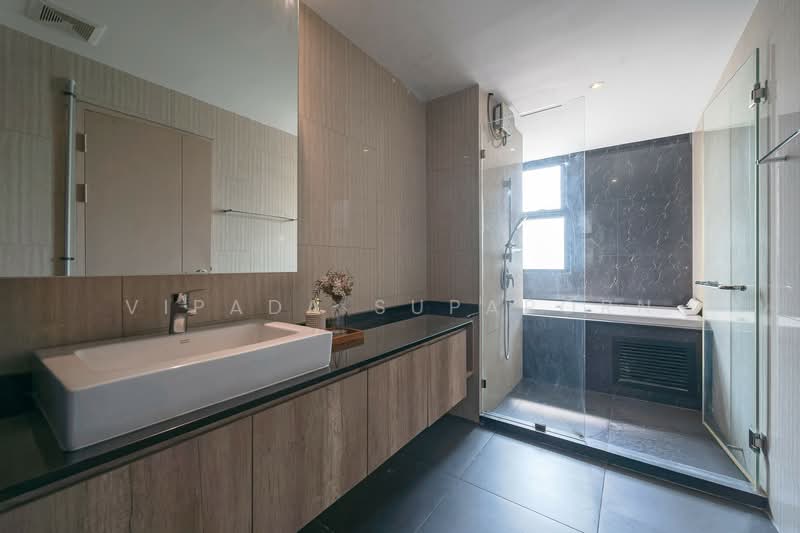 The Unique Sukhumvit 62/1, Bangkok, Sukhumvit Road Soi Sukhumvit 62/1, Bang Chak, Phra Khanong, Bangkok, 3 Bedrooms, 114 sqm, Condo For Rent, by Vipada Supaporn, 500243277 - DDproperty.com