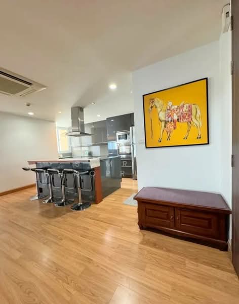 Tai Ping Towers, Bangkok, 582 Soi Sukhumvit 63, Khlong Tan Nua, Watthana, Bangkok, 3 Bedrooms, 231 sqm, Condo For Sale, by Somrad Phoopruksachart, 500243282 - DDproperty.com