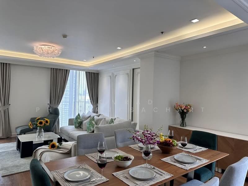 Noble BE33, Bangkok, 19 Soi Sukhumvit 33, Khlong Tan Nua, Watthana, Bangkok, 3 Bedrooms, 136 sqm, Condo For Rent, by Somrad Phoopruksachart, 500243293 - DDproperty.com