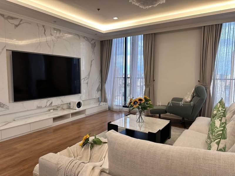Noble BE33, Bangkok, 19 Soi Sukhumvit 33, Khlong Tan Nua, Watthana, Bangkok, 3 Bedrooms, 136 sqm, Condo For Rent, by Somrad Phoopruksachart, 500243293 - DDproperty.com