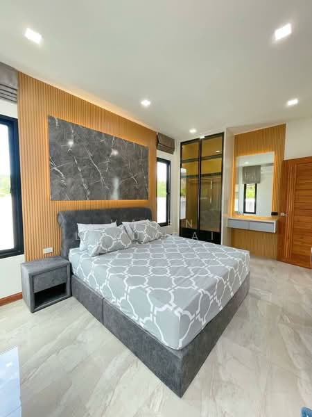 3-BR Villa, Chon Buri (Pattaya), Bang Sa-re, Sattahip, Chon Buri (Pattaya), 3 Bedrooms, 91 sqm, Villa For Sale, by Valen Lokunpai , 500243297 - DDproperty.com