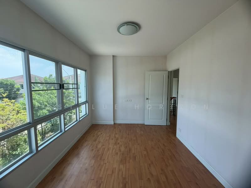 Life Bangkok Boulevard Ratchaphruek-Charan, Bangkok, Bang Waek Road, Bang Waek, Phasi Charoen, Bangkok, 3 Bedrooms, 210 sqm, Single Detached House For Sale, by Eastblue Horizon, 500243332 - DDproperty.com