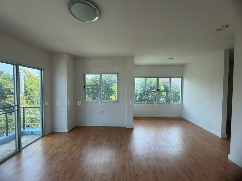 Life Bangkok Boulevard Ratchaphruek-Charan, Bangkok, Bang Waek Road, Bang Waek, Phasi Charoen, Bangkok, 3 Bedrooms, 210 sqm, Single Detached House For Sale, by Eastblue Horizon, 500243332 - DDproperty.com