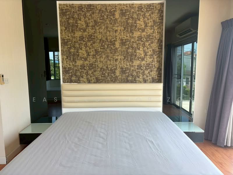 Life Bangkok Boulevard Ratchaphruek-Charan : ไลฟ์ บางกอก บูเลอวาร์ด ราชพฤกษ์ – จรัญฯ, กรุงเทพ, ถนนบางแวก, บางแวก, ภาษีเจริญ, กรุงเทพ, 210 ตร.ม., บ้านเดี่ยว ขาย, โดย Eastblue Horizon, 500243359 - DDproperty.com