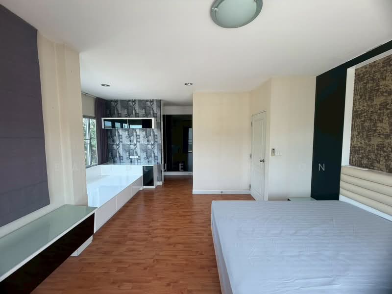 Life Bangkok Boulevard Ratchaphruek-Charan : ไลฟ์ บางกอก บูเลอวาร์ด ราชพฤกษ์ – จรัญฯ, กรุงเทพ, ถนนบางแวก, บางแวก, ภาษีเจริญ, กรุงเทพ, 210 ตร.ม., บ้านเดี่ยว ขาย, โดย Eastblue Horizon, 500243359 - DDproperty.com