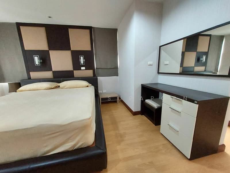 Serene Place Sukhumvit 24, Bangkok, 9 Soi Sukhumvit 24, Sukhumvit Road, Khong Tan, Khlong Toei, Bangkok, 2 Bedrooms, 110 sqm, Condo For Sale, by Vipada Supaporn, 500243360 - DDproperty.com