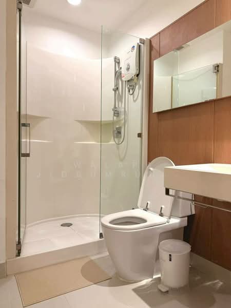 The Bangkok Sathorn-Taksin, Bangkok, Krung Thonburi, Bang Lam Phu Lang, Khlong San, Bangkok, 2 Bedrooms, 71 sqm, Condo For Sale, by Walapa Jidbumrungsakun, 500243363 - DDproperty.com