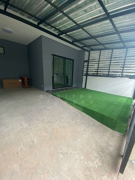 The Connect Pattanakarn 38, Bangkok, Soi Phatthanakan 38, Phatthanakan Road, Suan Luang, Suan Luang, Bangkok, 2 Bedrooms, 120 sqm, Townhouse For Rent, by Sunitra Sachdev, 500243368 - DDproperty.com