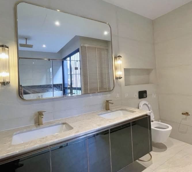 BuGaan Krungthep Kreetha, Bangkok, 109 15 Soi Krungthep Kreetha, Hua Mak, Bang Kapi, Bangkok, 4 Bedrooms, 430 sqm, Single Detached House For Rent, by Vipada Supaporn, 500243379 - DDproperty.com