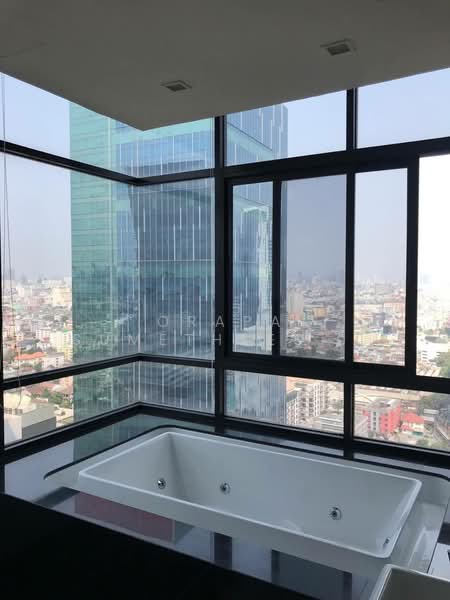 Ivy Ampio, Bangkok, 48 Ratchadaphisek Road, Huai Khwang, Huai Khwang, Bangkok, 2 Bedrooms, 80 sqm, Condo For Sale, by Orapa Sumetheesirisakul, 500243380 - DDproperty.com