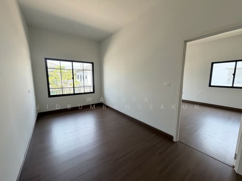 undefined, Bangkok, Khlong Sam Prawet, Lat Krabang, Bangkok, 4 Bedrooms, 280 sqm, Single Detached House For Sale, by Walapa Jidbumrungsakun, 500243388 - DDproperty.com