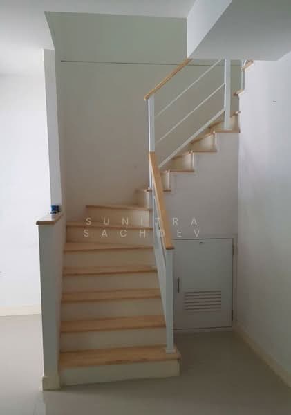 The Connect Pattanakarn 38, Bangkok, Soi Phatthanakan 38, Phatthanakan Road, Suan Luang, Suan Luang, Bangkok, 3 Bedrooms, 120 sqm, Townhouse For Rent, by Sunitra Sachdev, 500243391 - DDproperty.com