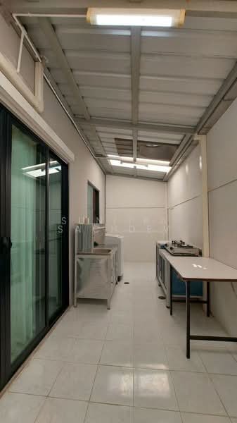 The Connect Pattanakarn 38, Bangkok, Soi Phatthanakan 38, Phatthanakan Road, Suan Luang, Suan Luang, Bangkok, 3 Bedrooms, 120 sqm, Townhouse For Rent, by Sunitra Sachdev, 500243391 - DDproperty.com