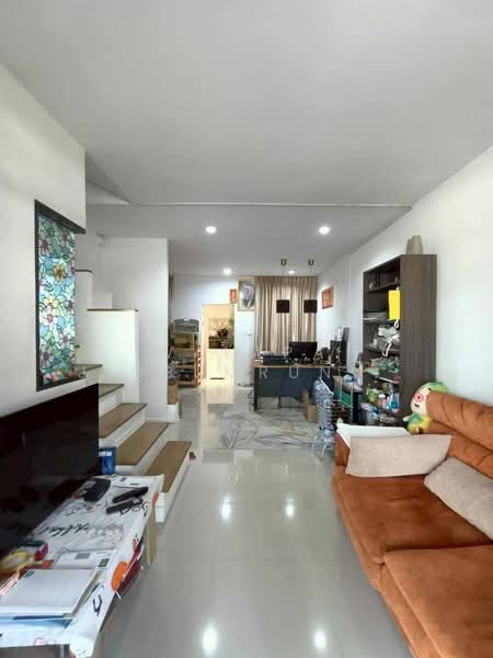 3-BR Townhouse, Bangkok, Khlong Tanon, Sai Mai, Bangkok, 3 Bedrooms, 150 sqm, Townhouse For Sale, by Walapa Jidbumrungsakun, 500243407 - DDproperty.com