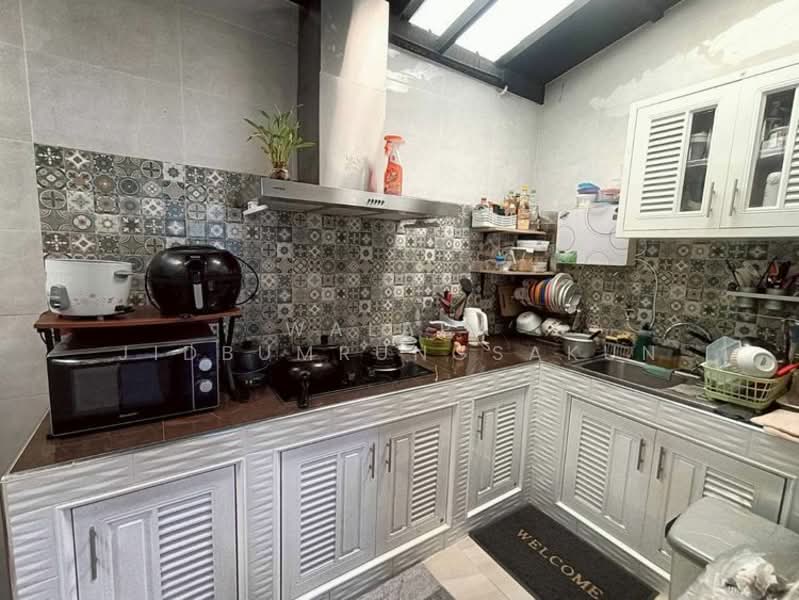 3-BR Townhouse, Bangkok, Khlong Tanon, Sai Mai, Bangkok, 3 Bedrooms, 150 sqm, Townhouse For Sale, by Walapa Jidbumrungsakun, 500243407 - DDproperty.com