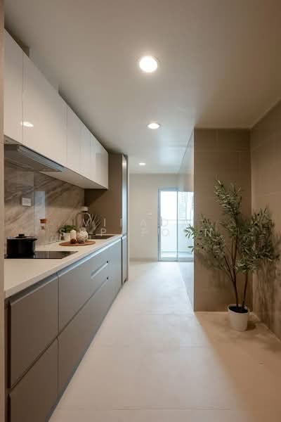 The Waterford Diamond Tower Sukhumvit, Bangkok, 758/18 Soi Sukhumvit 30/1, Sukhumvit Road, Khlong Toei, Khlong Toei, Bangkok, 2 Bedrooms, 144 sqm, Condo For Sale, by Vipada Supaporn, 500243424 - DDproperty.com