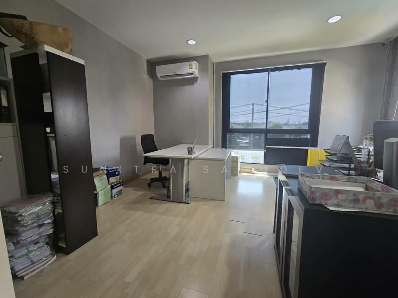 โฮมออฟฟิศ ซอยพัฒนาการ 38, Bangkok, Suan Luang, Suan Luang, Bangkok, 2 Bedrooms, 160 sqm, Townhouse For Rent, by Sunitra Sachdev, 500243433 - DDproperty.com