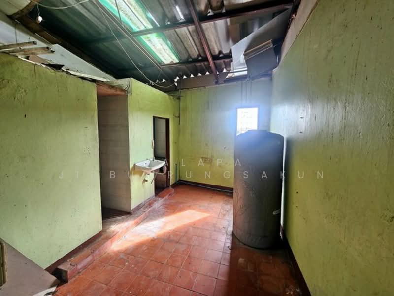 2-BR House, Bangkok, Bang Khun Non, Bangkok Noi, Bangkok, 2 Bedrooms, 141 sqm, Single Detached House For Sale, by Walapa Jidbumrungsakun, 500243444 - DDproperty.com