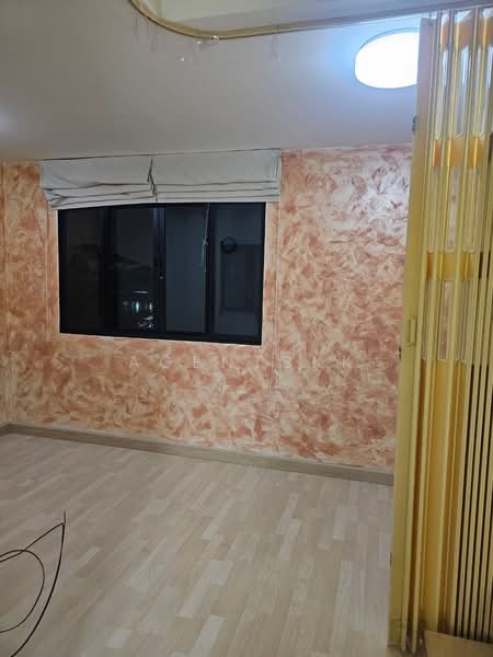 The Connect UP 3 ChalermPhraKeit 67, Bangkok, Soi Chaloem Phrakiat 67, Prawet, Prawet, Bangkok, 3 Bedrooms, 200 sqm, Townhouse For Rent, by Agentbkk, 500243450 - DDproperty.com