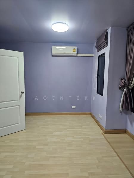 The Connect UP 3 ChalermPhraKeit 67, Bangkok, Soi Chaloem Phrakiat 67, Prawet, Prawet, Bangkok, 3 Bedrooms, 200 sqm, Townhouse For Rent, by Agentbkk, 500243450 - DDproperty.com