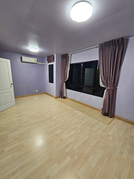 The Connect UP 3 ChalermPhraKeit 67, Bangkok, Soi Chaloem Phrakiat 67, Prawet, Prawet, Bangkok, 3 Bedrooms, 200 sqm, Townhouse For Rent, by Agentbkk, 500243450 - DDproperty.com