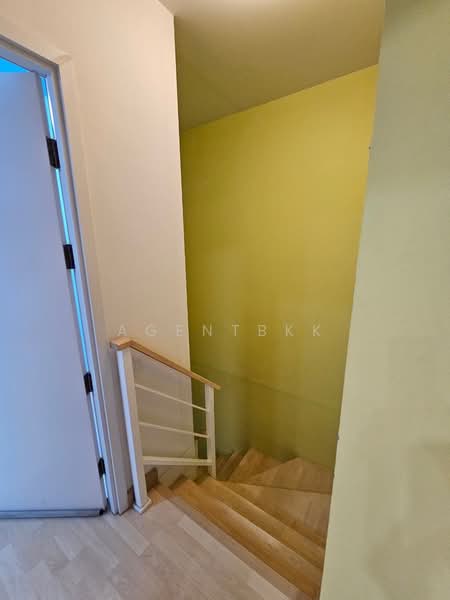 The Connect UP 3 ChalermPhraKeit 67, Bangkok, Soi Chaloem Phrakiat 67, Prawet, Prawet, Bangkok, 3 Bedrooms, 200 sqm, Townhouse For Rent, by Agentbkk, 500243450 - DDproperty.com