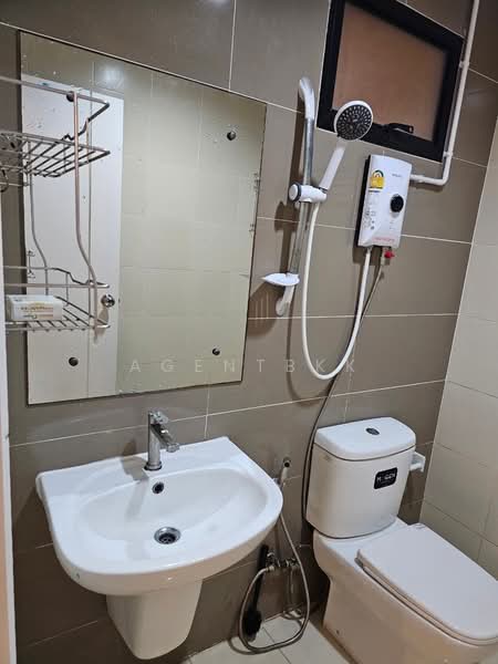 The Connect UP 3 ChalermPhraKeit 67, Bangkok, Soi Chaloem Phrakiat 67, Prawet, Prawet, Bangkok, 3 Bedrooms, 200 sqm, Townhouse For Rent, by Agentbkk, 500243450 - DDproperty.com